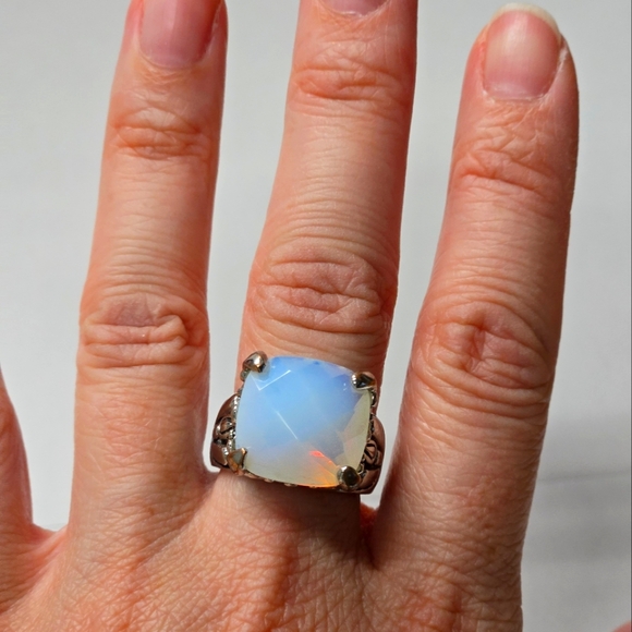 Opal ring 💍 - Picture 4 of 6